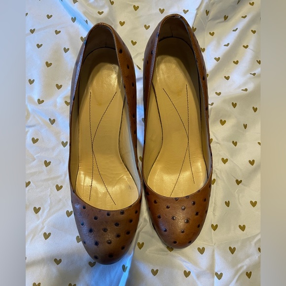 Kate Spade Brown Polka Dot Ostrich Heels - Picture 7 of 7
